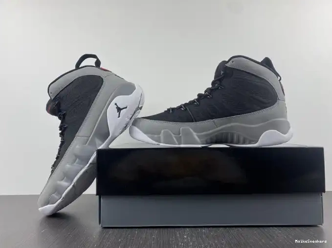 MaikeSneakers Grey CT8019-060 Jordan 9 Retro Particle 0610